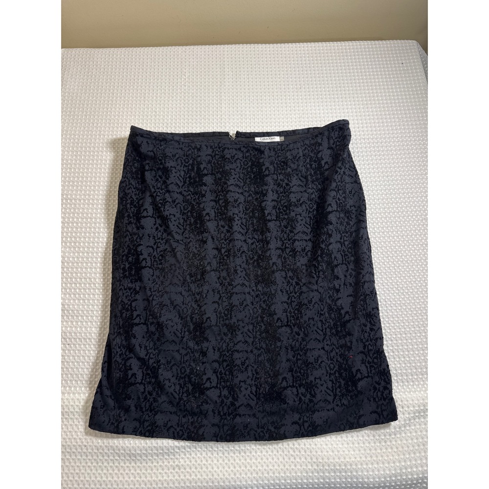 Calvin Klein Skirt Women 14 Pencil Black Snakeskin Velvet EUC